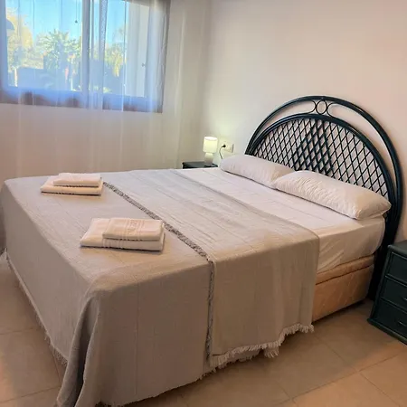 Apartamento Sueños De Iii Planta Baja, By Bookindenia Dénia